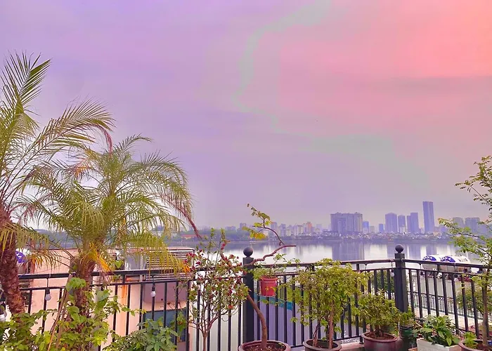 Can Ho Day Du Tien Nghi Tai Vu Mien Tay Ho