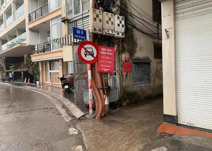 Can Ho Day Du Tien Nghi Tai Vu Mien Tay Ho